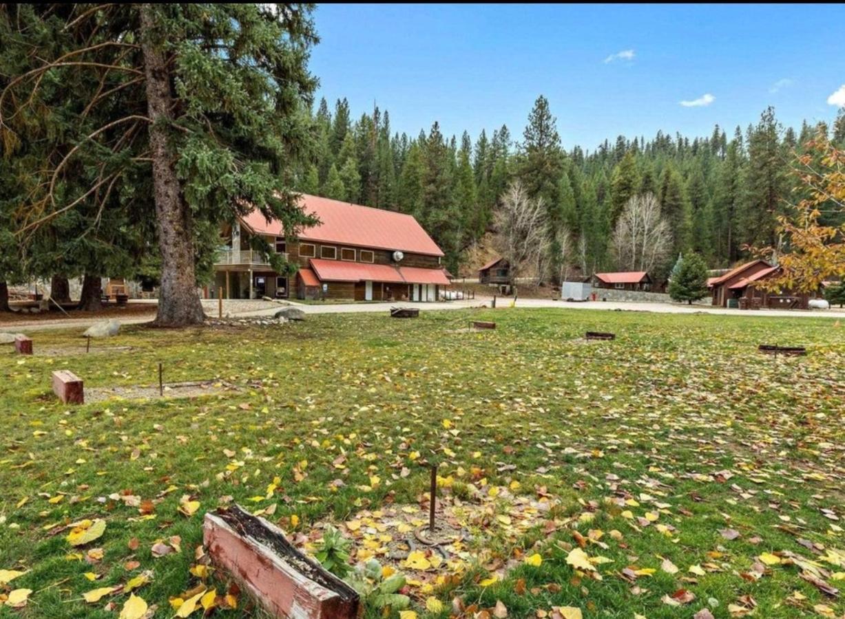 Southfork Lodge - Riverside Inn Lowman ภายนอก รูปภาพ